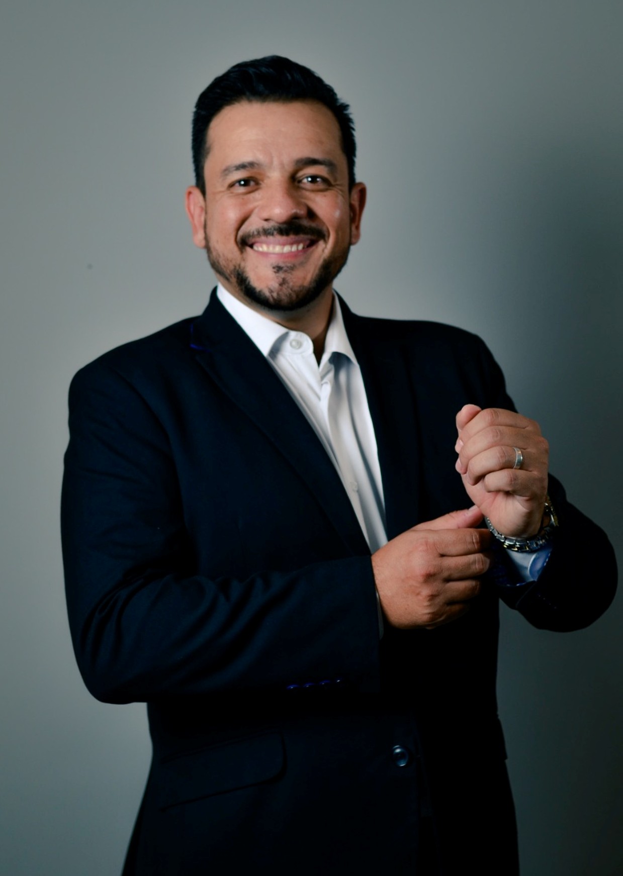 Alejandro Mora